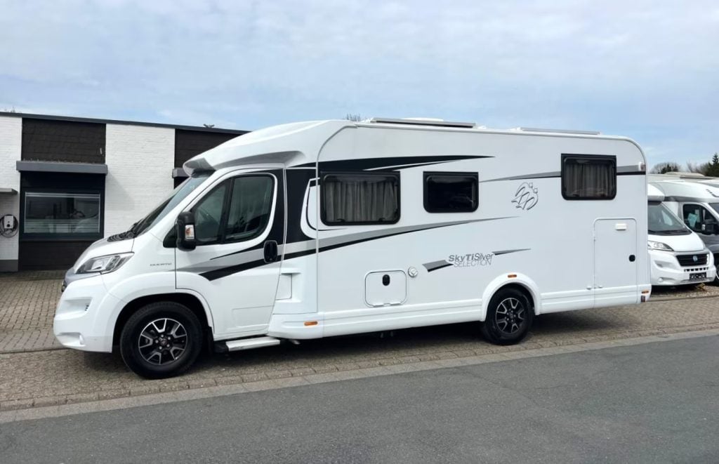 Knaus Sky TI 700 MEG Siver