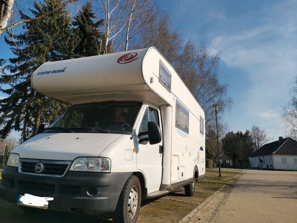 Eura Mobil 665HB